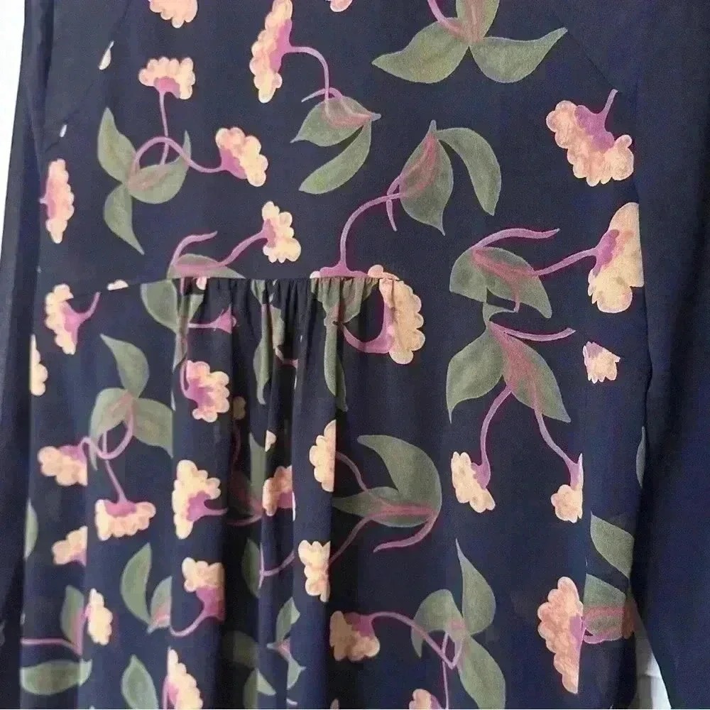 Anthropologie Maeve Ira Button Down Floral Tunic Top Pleated Bib Navy Blue - Picture 9 of 13